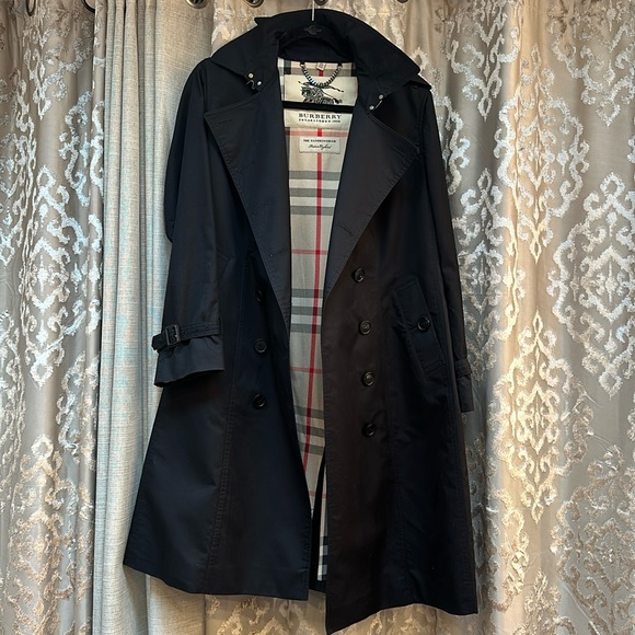 Burberry Black Double Breasted Hooded Trench Coat Size 10 - Picture 3 of 16